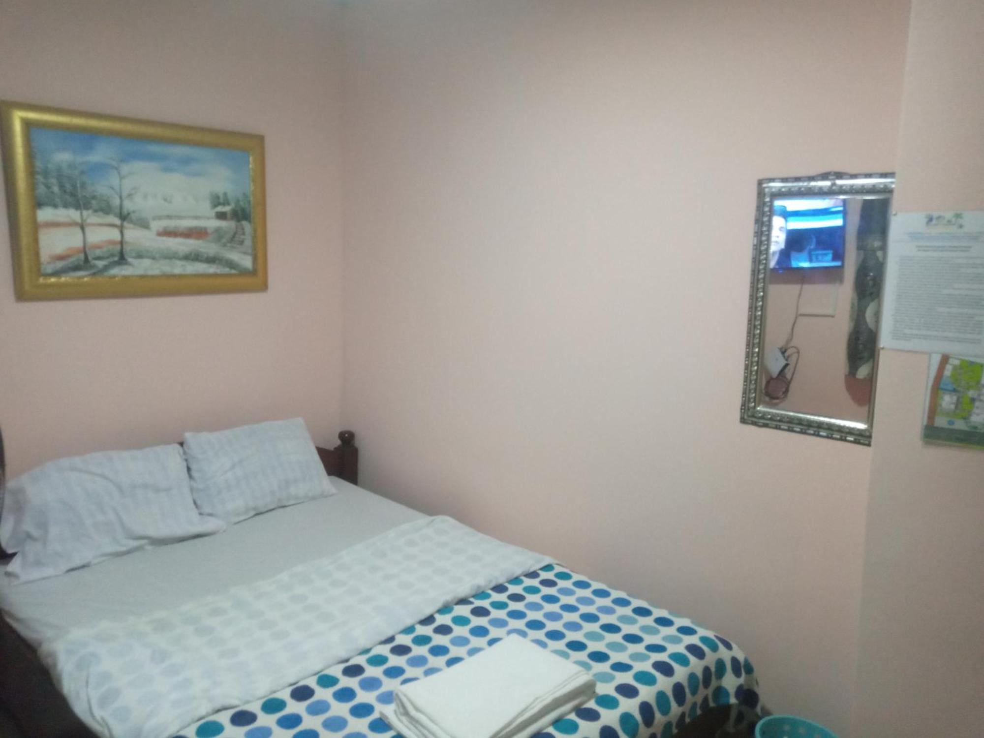 Colours Club And Spa Кигали Экстерьер фото