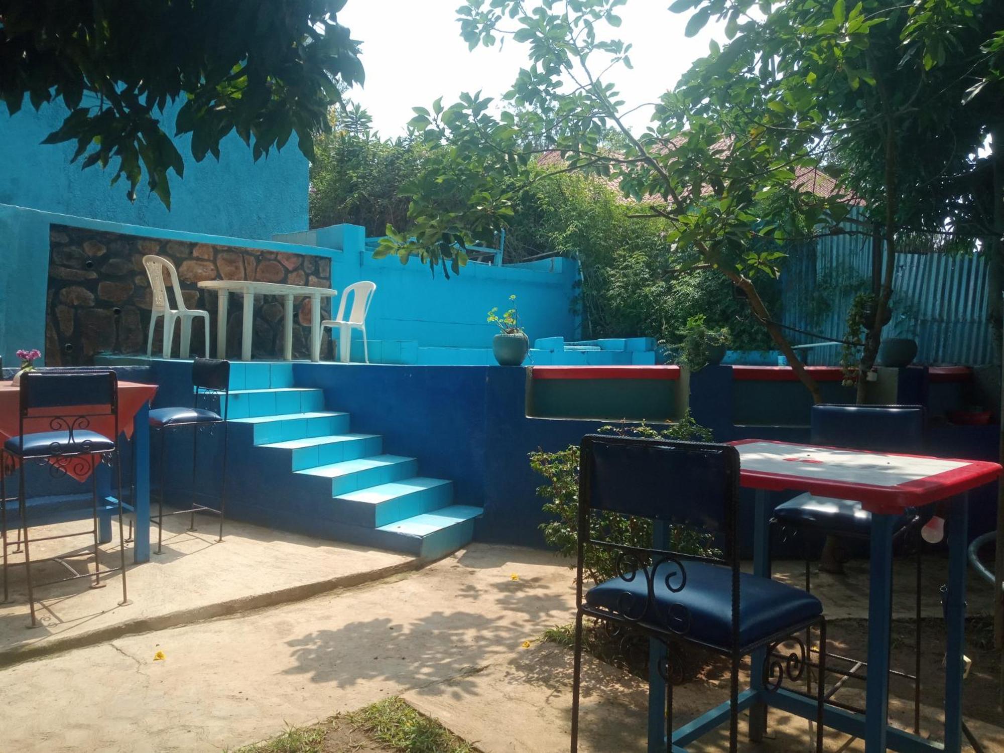 Colours Club And Spa Кигали Экстерьер фото